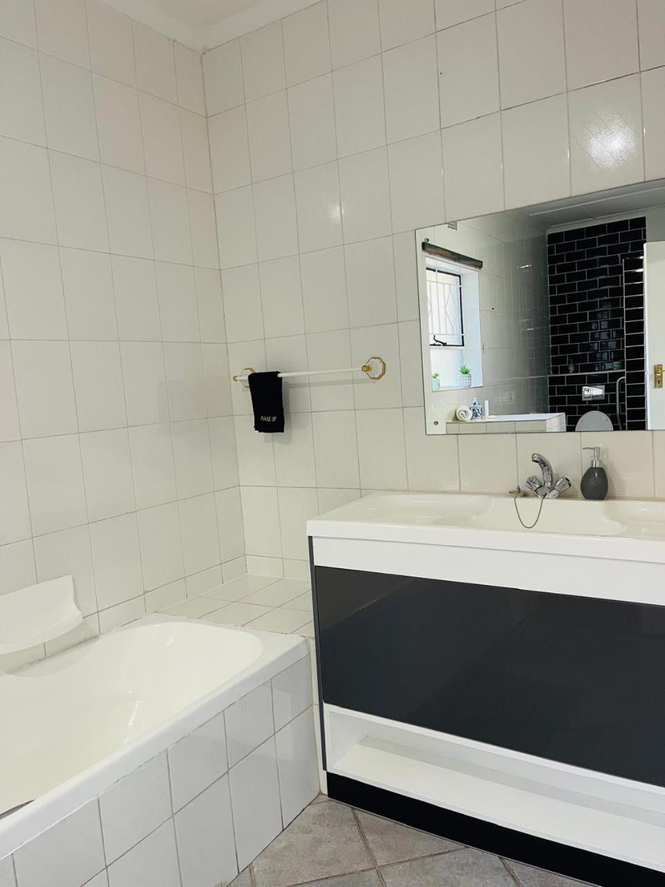 Pari Guest House Middelburg  Zewnętrze zdjęcie